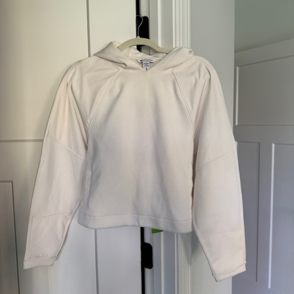 Athleta Get Set Sweater Medium Sweater Thick Hoodie Creme White Active Women's